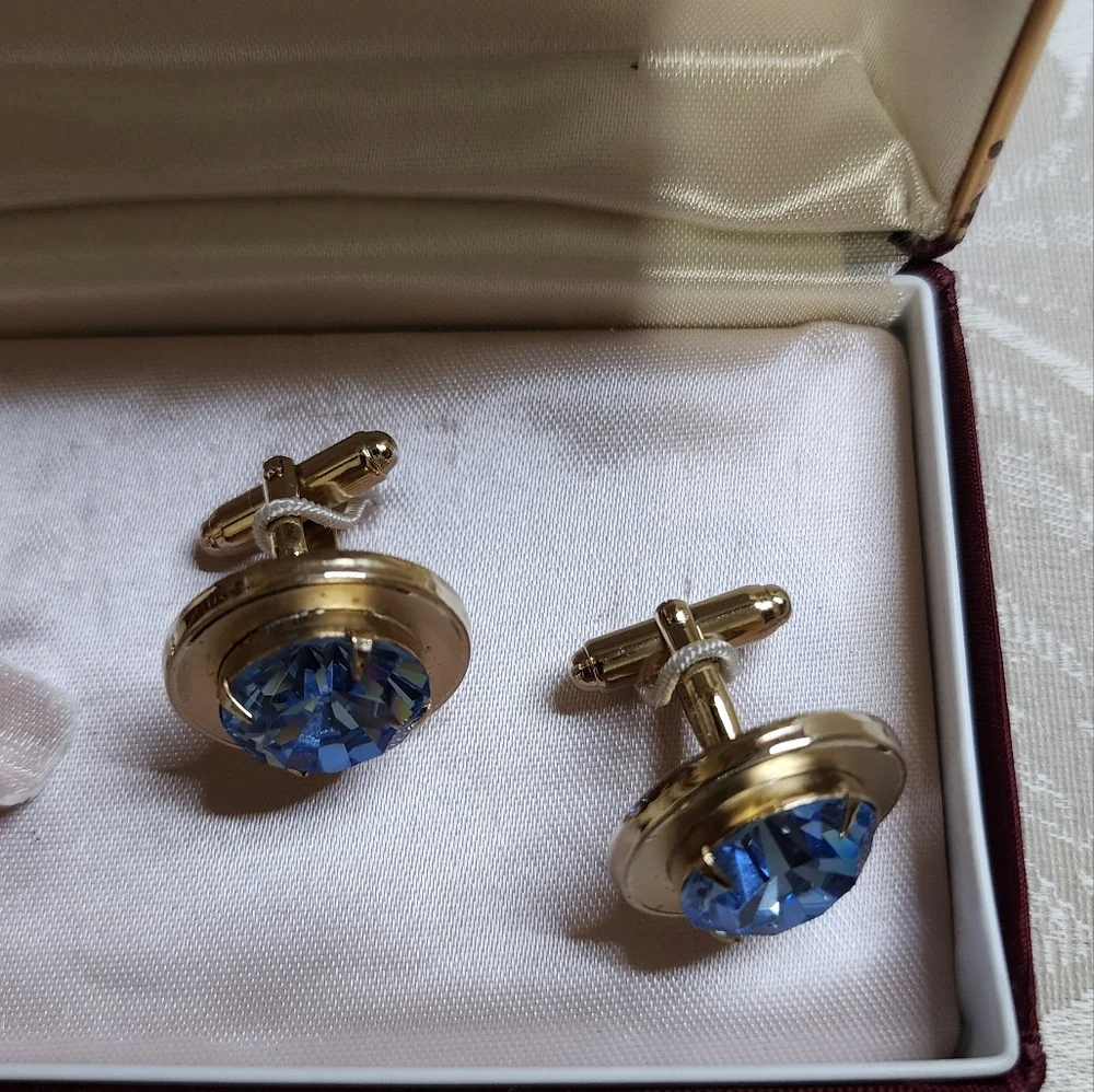 TRADITION Vintage 70's Cufflinks and Tie Pin Set New